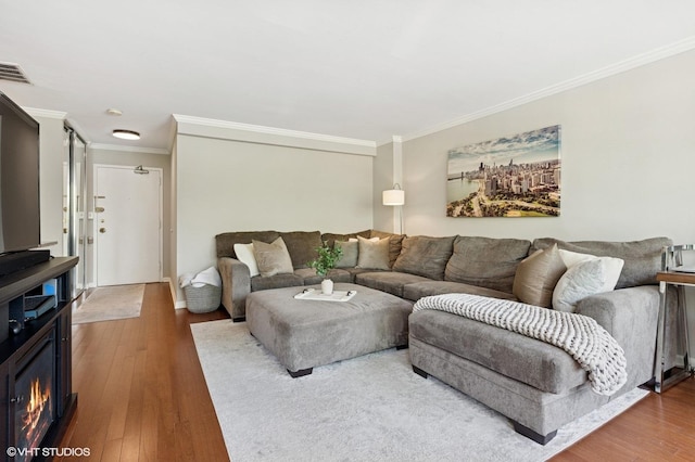 1455 N Sandburg Ter Unit 204, Chicago, IL 60610 - photo 3