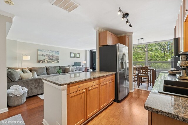 1455 N Sandburg Ter Unit 204, Chicago, IL 60610 - photo 9