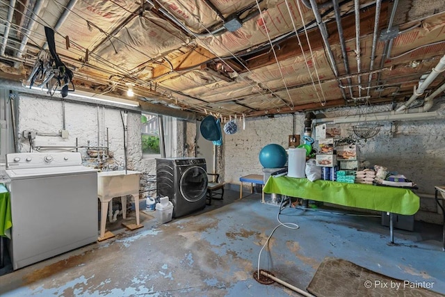 956 S St, Elgin, IL 60123 - photo 40