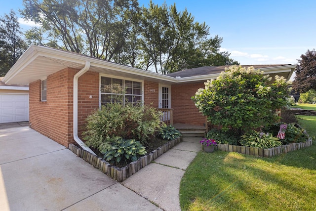 1410 Charolette Dr, Rockford, IL 61108 - photo 1