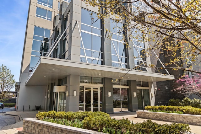 1901 S Calumet Ave Unit 2712, Chicago, IL 60616 - photo 2