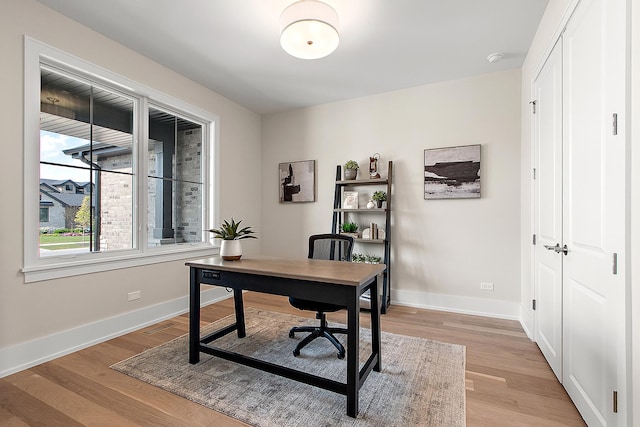 11049 Lizmore Ln Unit 40B, Orland Park, IL 60467 - office with light wood-style flooring and baseboards
