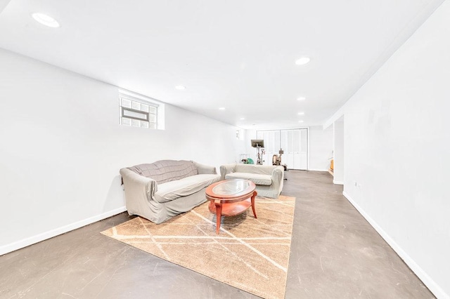 3052 W 100th St, Evergreen Park, IL 60805 - living room featuring recessed lighting and concrete flooring