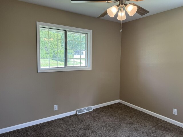 5907 Kirkwood Dr, Rockford, IL 61109 - finished below grade area with carpet and a paneled ceiling