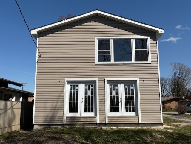 9520 S Sacramento Ave, Evergreen Park, IL 60805 - rear view of property with french doors