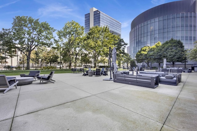 500 W Superior St Unit 1207, Chicago, IL 60654 - view of community with an outdoor living space with a fire pit and a patio area