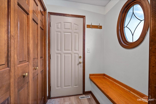 116 Pipers Dr, Bartlett, IL 60103 - mudroom featuring light wood-style flooring and baseboards