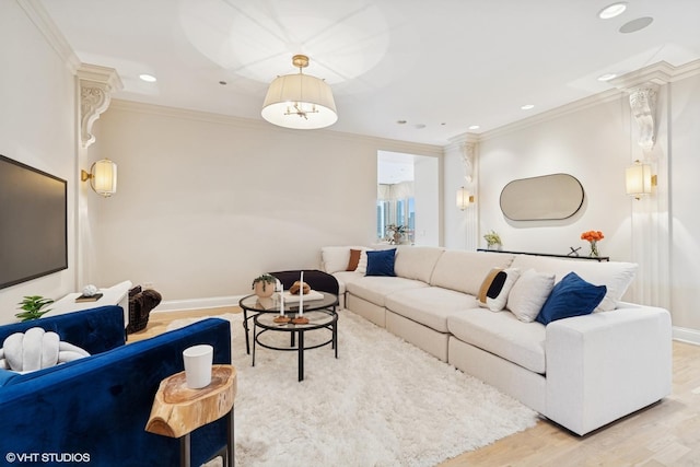 333 N Canal St Unit 2201, Chicago, IL 60606 - living room with light wood finished floors, ornamental molding, and recessed lighting