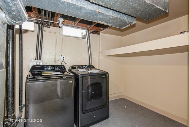 452 Mallview Ln, Bolingbrook, IL 60440 - laundry room with separate washer and dryer