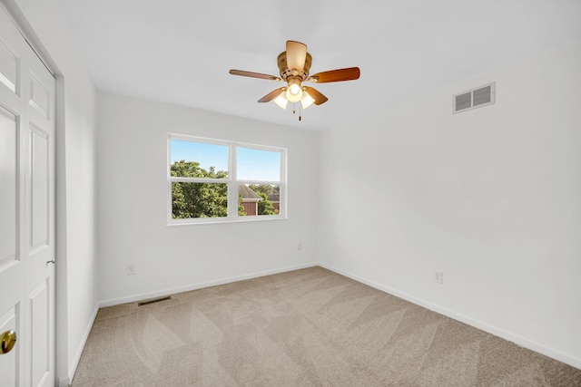 643 N Bridgeport Ter, Lindenhurst, IL 60046 - unfurnished bedroom featuring carpet floors and a ceiling fan