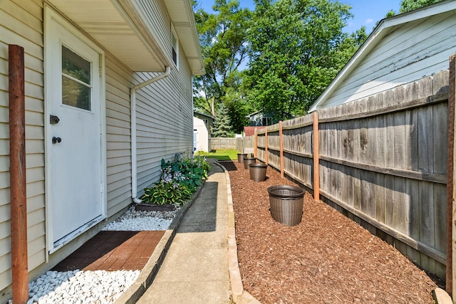 149 Springhill Dr, Bolingbrook, IL 60440 - photo 25