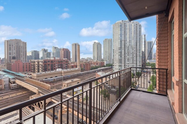 165 N Canal St Unit 1007, Chicago, IL 60606 - photo 16