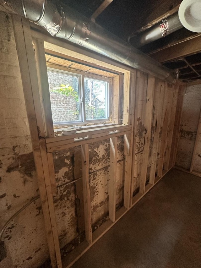 8014 S Bishop St, Chicago, IL 60620 - view of basement