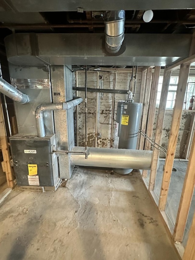 8014 S Bishop St, Chicago, IL 60620 - utility room featuring water heater