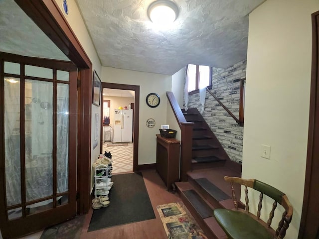 806 S Oak Ave, Freeport, IL 61032 - photo 8