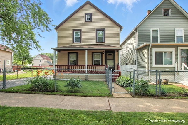 537 Cummings Ave, Waukegan, IL 60085 - photo 1