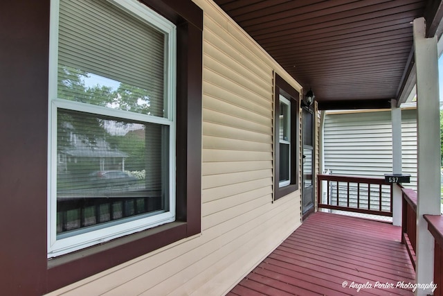 537 Cummings Ave, Waukegan, IL 60085 - photo 3