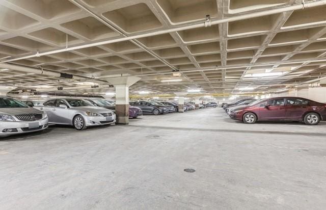 3550 N Lake Shore Dr Unit 1921, Chicago, IL 60657 - view of garage