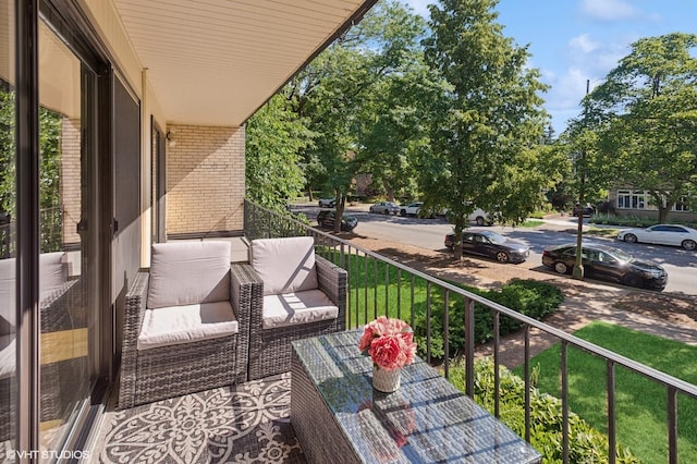 7200 N Ridge Blvd Unit 2C, Chicago, IL 60645 - view of balcony
