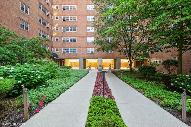 4960 N Marine Dr Unit 519, Chicago, IL 60640 - view of apartment building / complex