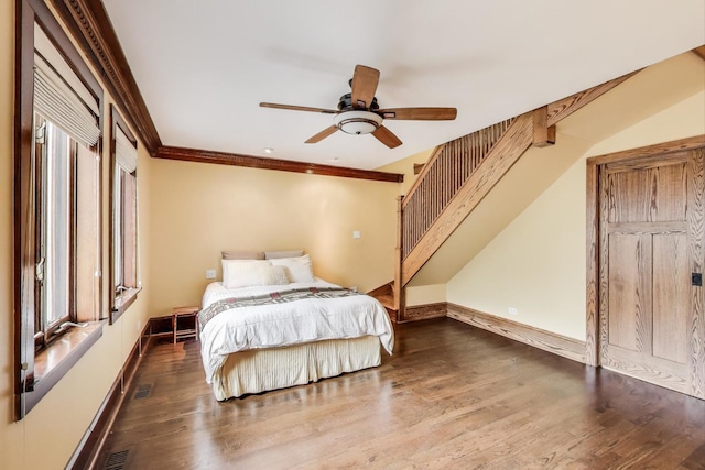 3215 S Calumet Ave, Chicago, IL 60616 - bedroom with wood finished floors, a ceiling fan, and ornamental molding