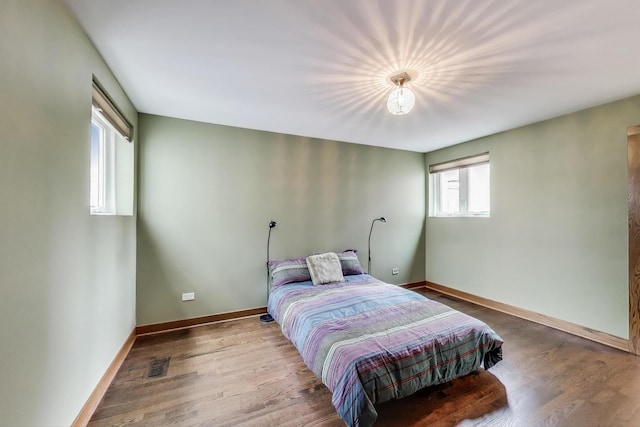 3215 S Calumet Ave, Chicago, IL 60616 - bedroom featuring wood finished floors and baseboards