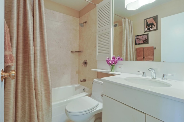 3550 N Lake Shore Dr Unit 2616, Chicago, IL 60657 - bathroom featuring shower / tub combo and vanity