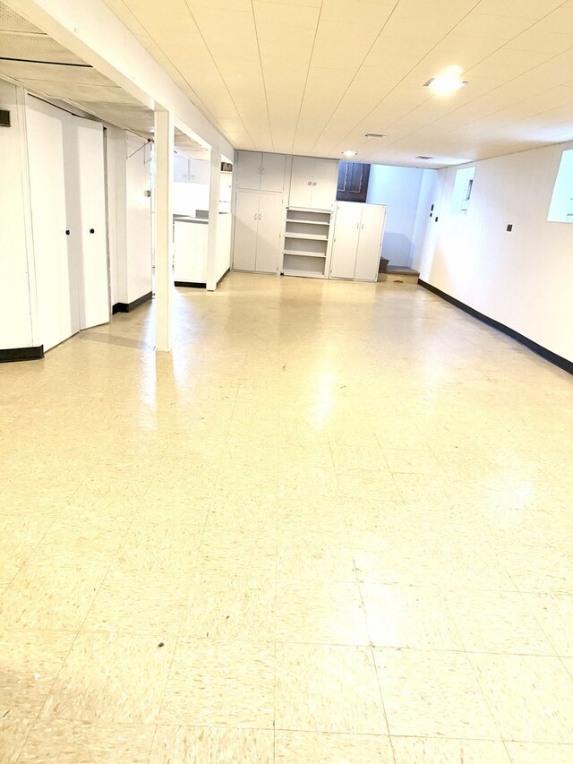 6023 W 64th St, Chicago, IL 60638 - finished basement with light floors