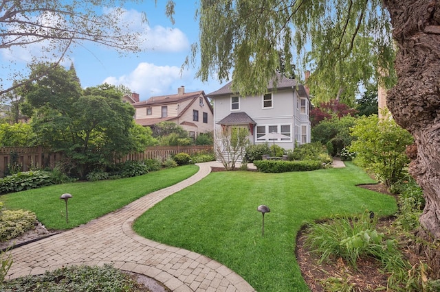 611 Lake Ave, Wilmette, IL 60091 - view of front facade