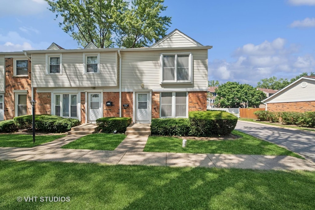 2024 Duxbury Ct, Streamwood, IL 60107 - photo 1
