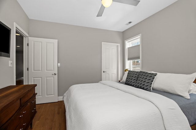 1475 W Winona St Unit 2, Chicago, IL 60640 - bedroom featuring dark wood finished floors and a ceiling fan