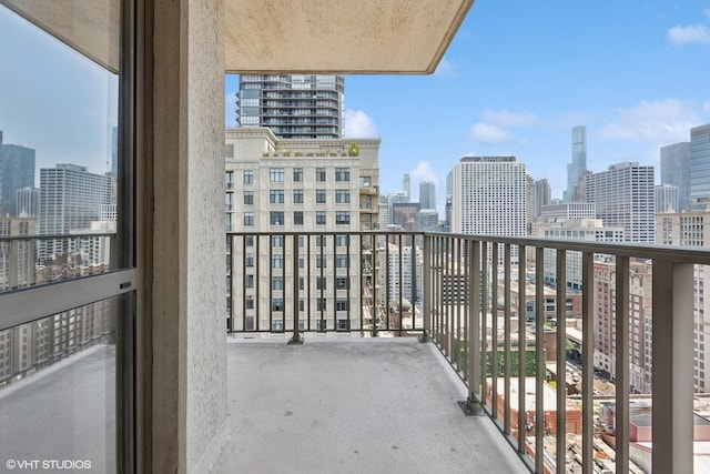 635 N Dearborn St Unit 2506, Chicago, IL 60654 - balcony with a skyline view
