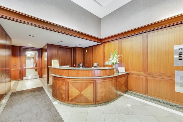635 N Dearborn St Unit 2506, Chicago, IL 60654 - reception with recessed lighting
