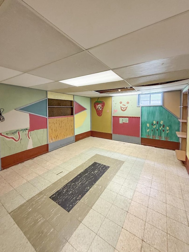 207 Southview Dr, Rochelle, IL 61068 - building lobby featuring a paneled ceiling