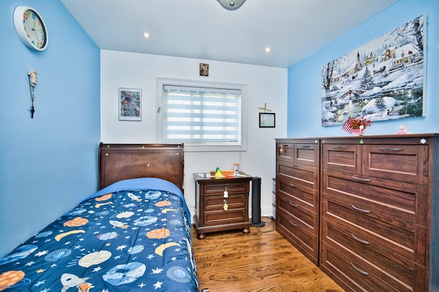 9666 Lois Dr Unit D, Des Plaines, IL 60016 - bedroom with wood finished floors and recessed lighting