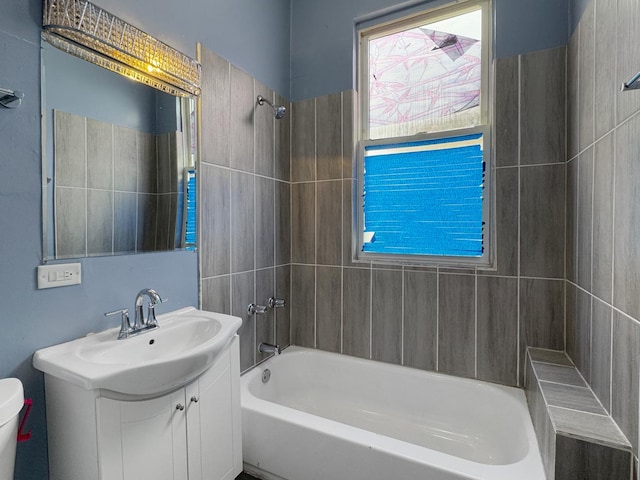 5943 S Indiana Ave, Chicago, IL 60637 - full bath featuring vanity and shower / bathtub combination