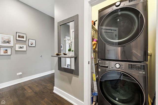1312 W Madison St Unit 3A, Chicago, IL 60607 - laundry area featuring estacked washer and dryer and dark wood-style floors