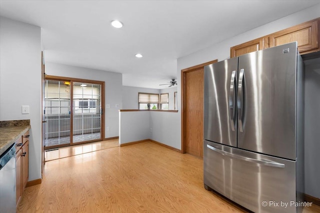 40 S Juniper Dr, North Aurora, IL 60542 - kitchen featuring appliances with stainless steel finishes, light wood-style floors, recessed lighting, and ceiling fan