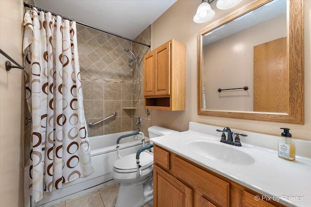 40 S Juniper Dr, North Aurora, IL 60542 - bathroom featuring shower / bath combo, vanity, and tile patterned floors