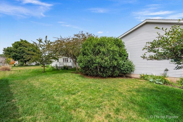 40 S Juniper Dr, North Aurora, IL 60542 - view of green lawn