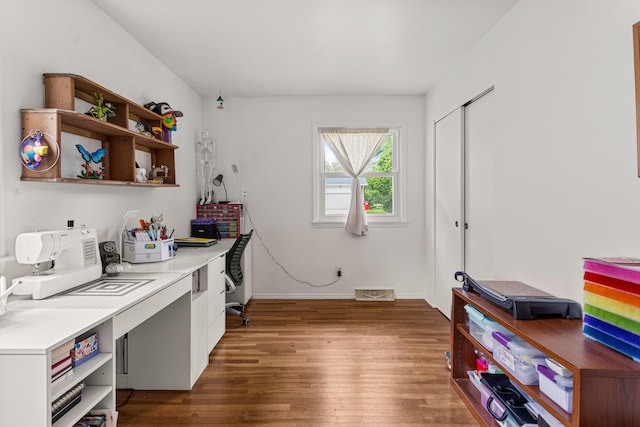 2305 Glenoak Dr, Champaign, IL 61821 - office area featuring wood finished floors and baseboards