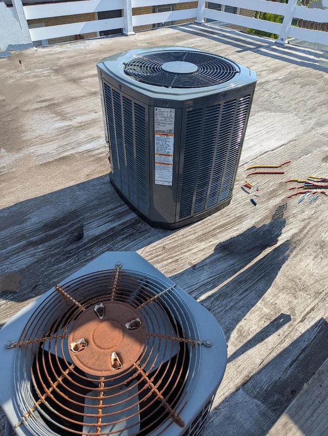 9445 Le Claire Ave, Skokie, IL 60077 - exterior view of a cooling unit