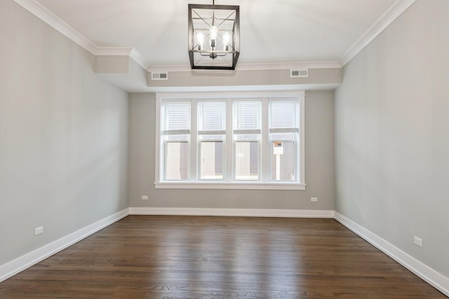1535 W Estes Ave Unit 4, Chicago, IL 60626 - empty room featuring ornamental molding, a chandelier, and dark wood-style floors