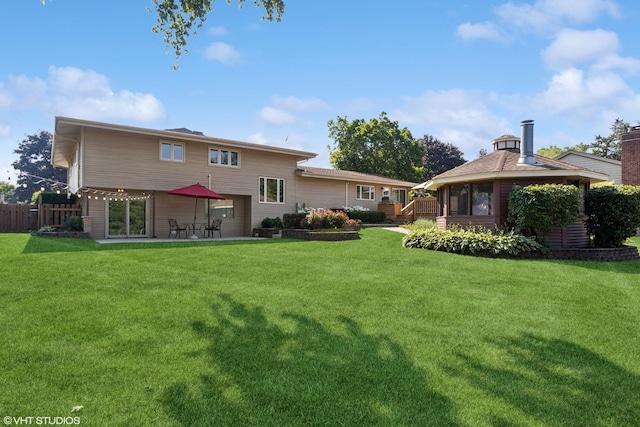 1142 N Perry Dr, Palatine, IL 60067 - back of house featuring a patio