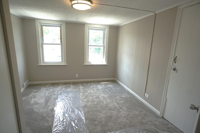 2524 N Mont Clare Ave, Chicago, IL 60707 - unfurnished room featuring carpet