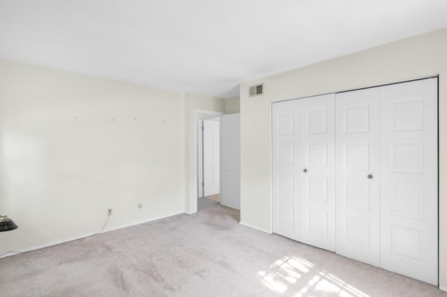 1016 Charleston Dr, Saint Charles, IL 60174 - unfurnished bedroom with light carpet and a closet