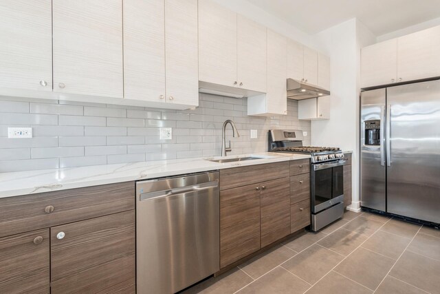 1535 W Estes Ave, Chicago, IL 60626 - photo 80