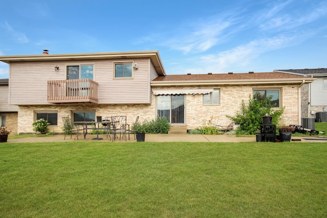 19018 Nightingale Ln, Country Club Hills, IL 60478 - photo 4