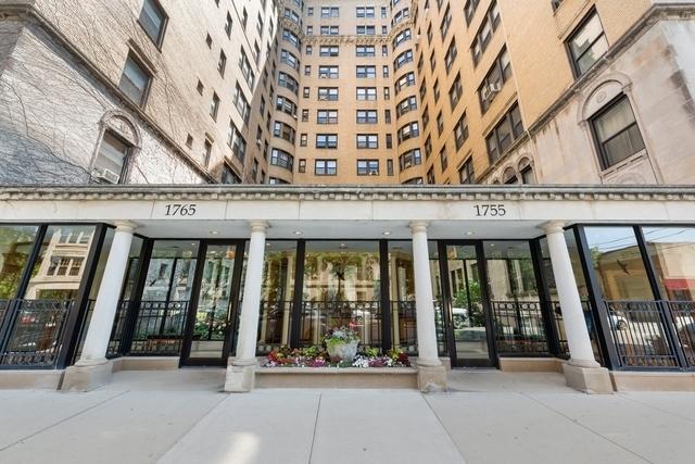 1755 E 55th St Unit 804, Chicago, IL 60615 - entrance to property