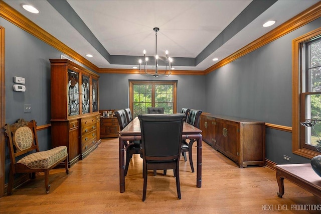 1509 Keim Ct, Saint Charles, IL 60174 - dining space featuring a tray ceiling, light wood-type flooring, a chandelier, crown molding, and recessed lighting